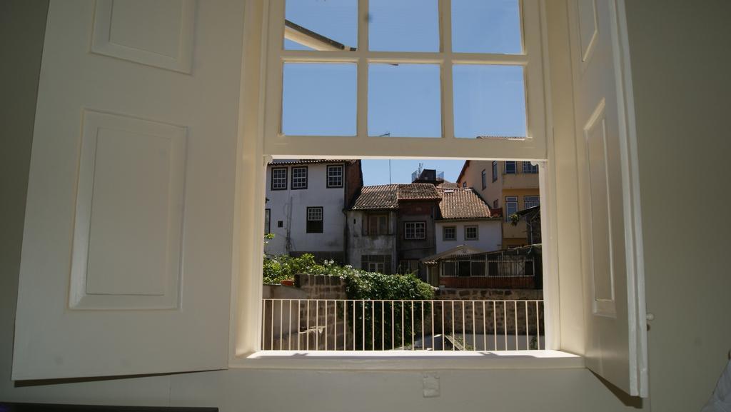 Santiago 31 Hostel ギマランイス 部屋 写真