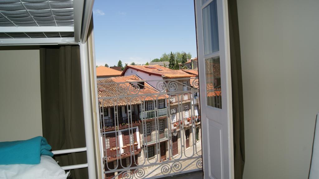 Santiago 31 Hostel ギマランイス 部屋 写真