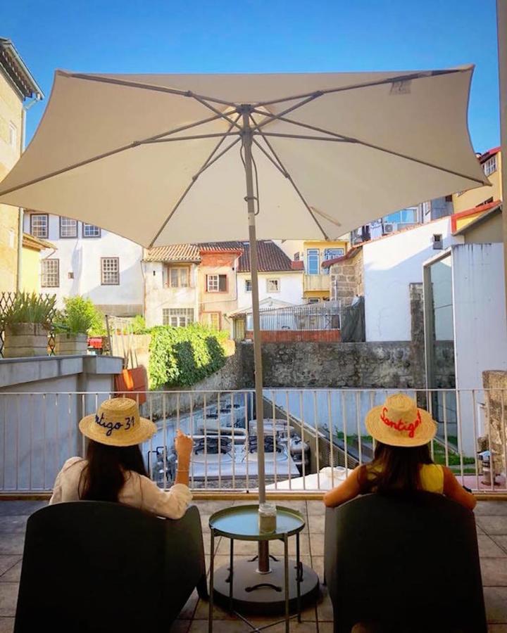 Santiago 31 Hostel ギマランイス エクステリア 写真